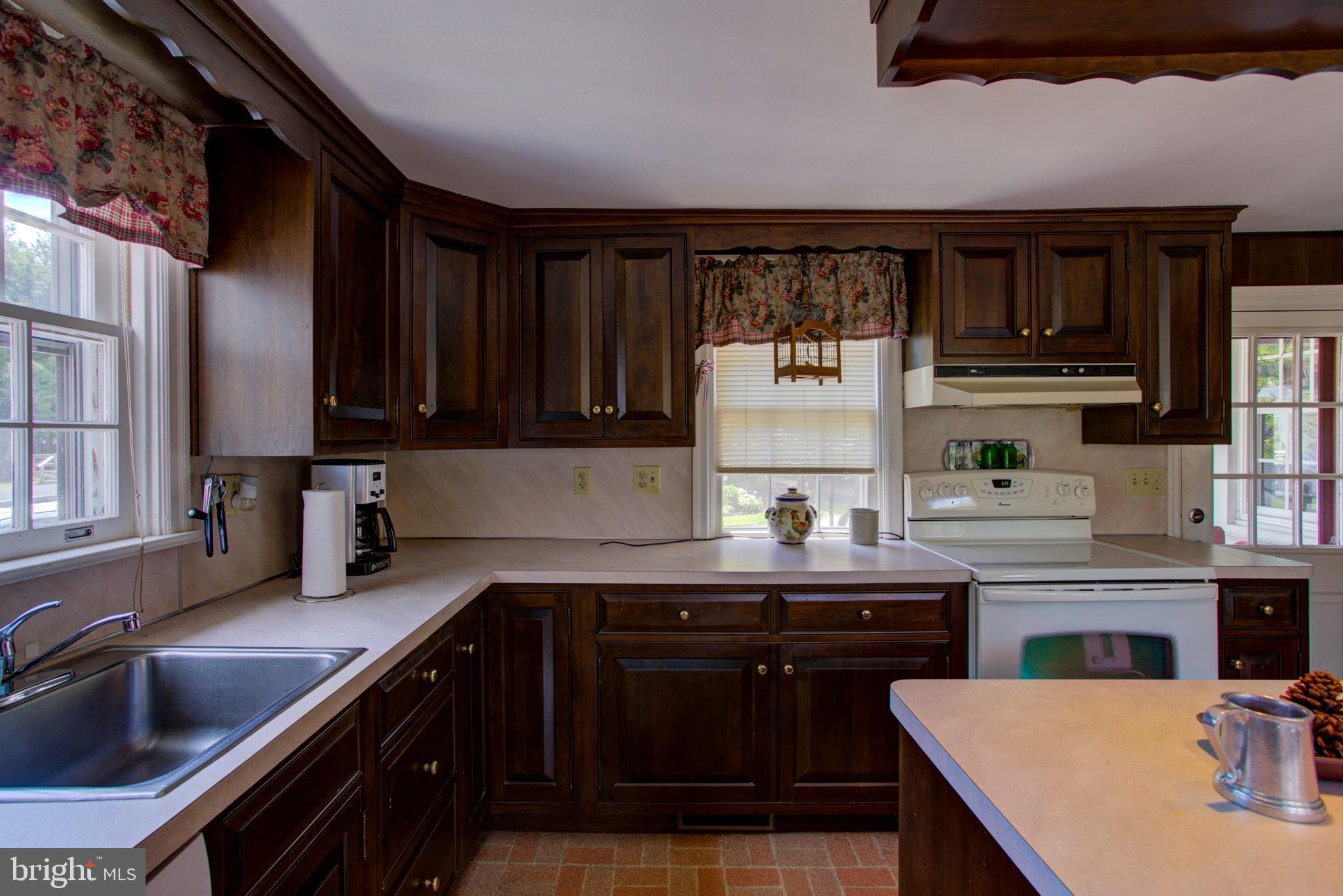 33 Leacock Road Paradise, PA 17562 - Photo 9 of 43 Gallery Image 9