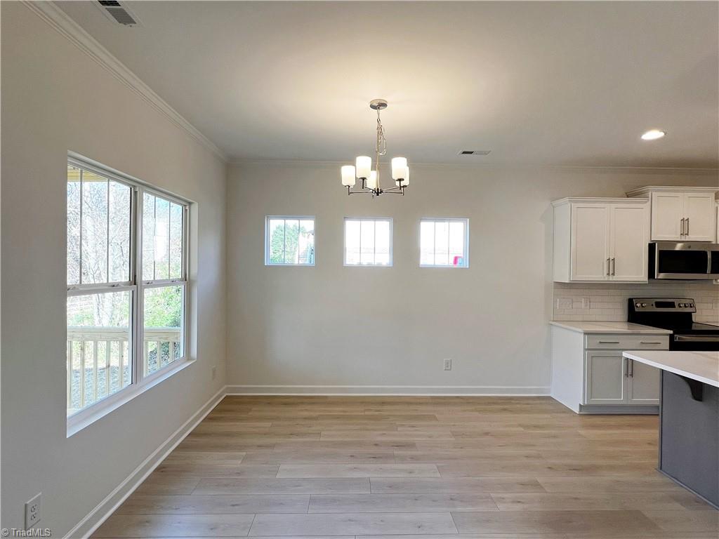 7707 Sedgewick Ridge Road Lewisville, NC 27023 - Photo 10 of 35 Eat-in Dinette