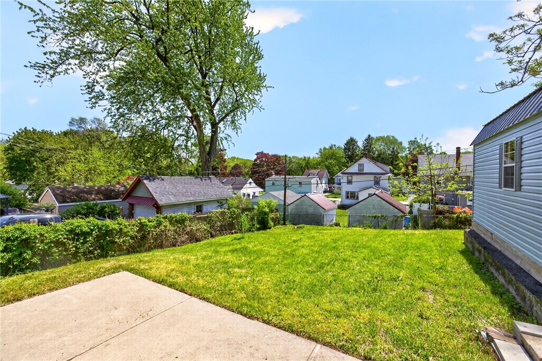 129 Wyndham Road Rochester, NY 14612 - Photo 28 of 31