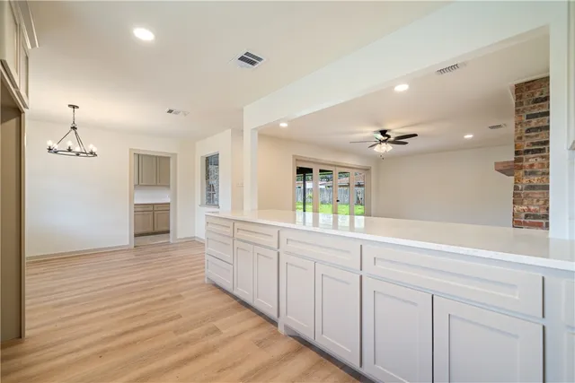 $2,875 | 4702 Champions Drive, Corpus Christi, TX 78413