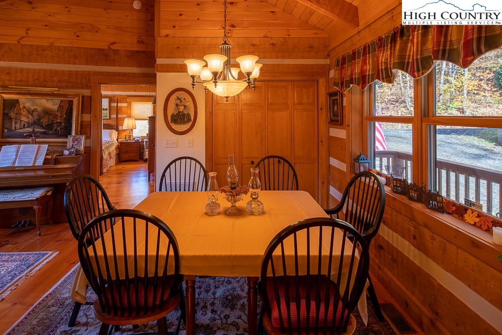 398 Phoenix Ridge Road Jefferson, NC 28640 - Photo 18 of 46 Gallery Image 18