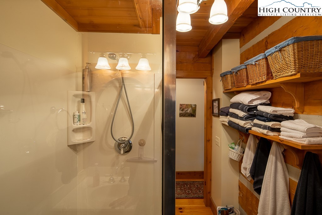 398 Phoenix Ridge Road Jefferson, NC 28640 - Photo 30 of 46 Gallery Image 30