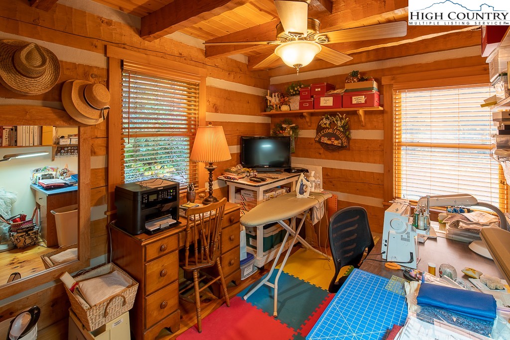 398 Phoenix Ridge Road Jefferson, NC 28640 - Photo 31 of 46 Gallery Image 31