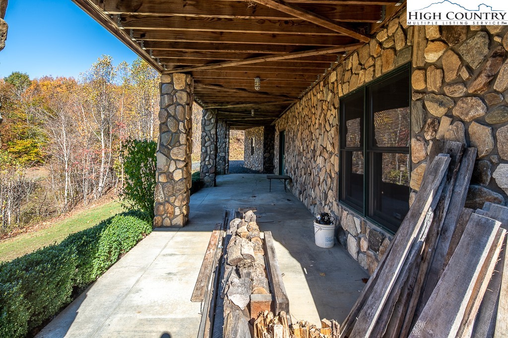 398 Phoenix Ridge Road Jefferson, NC 28640 - Photo 40 of 46 Gallery Image 40