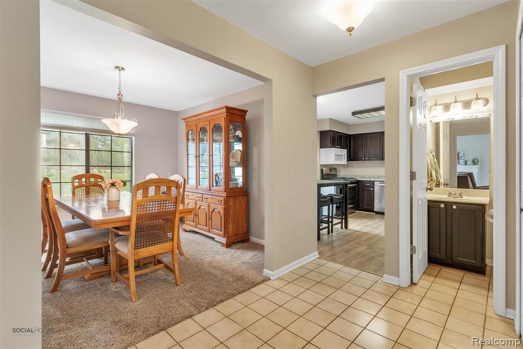 22311 Chelsea Lane Novi, MI 48167 - Photo 10 of 49