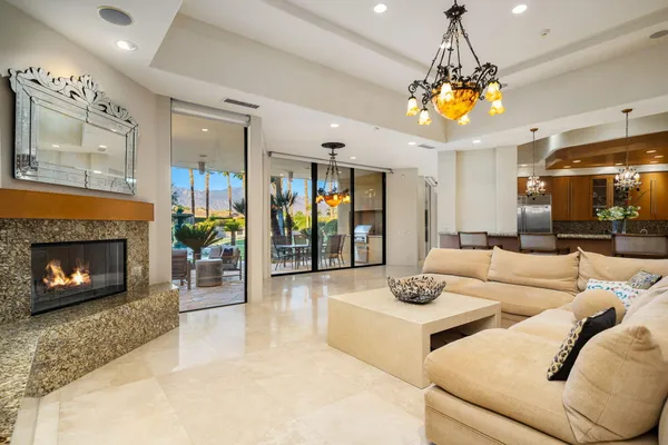 $4,750,000 | 9 Serrano Way, Rancho Mirage, CA 92270