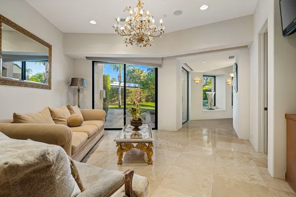 $4,750,000 | 9 Serrano Way, Rancho Mirage, CA 92270