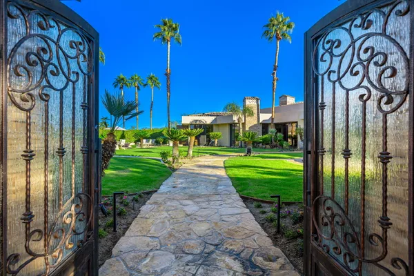 $4,750,000 | 9 Serrano Way, Rancho Mirage, CA 92270