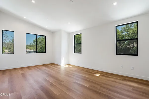 $5,850 | 2821 Los Robles Road, Thousand Oaks, CA 91362