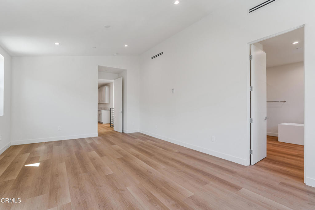 2821 Los Robles Road Thousand Oaks, CA 91362 - Photo 28 of 68 a view of an empty room and wooden floor