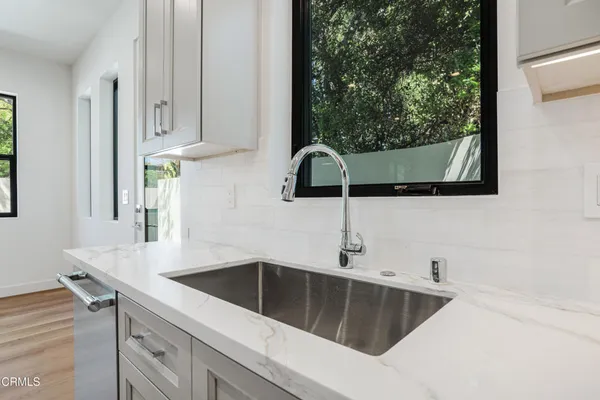 $5,850 | 2821 Los Robles Road, Thousand Oaks, CA 91362