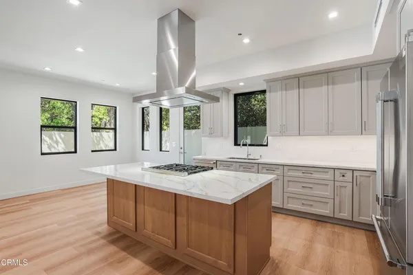 $5,850 | 2821 Los Robles Road, Thousand Oaks, CA 91362