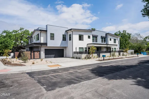 $5,850 | 2821 Los Robles Road, Thousand Oaks, CA 91362