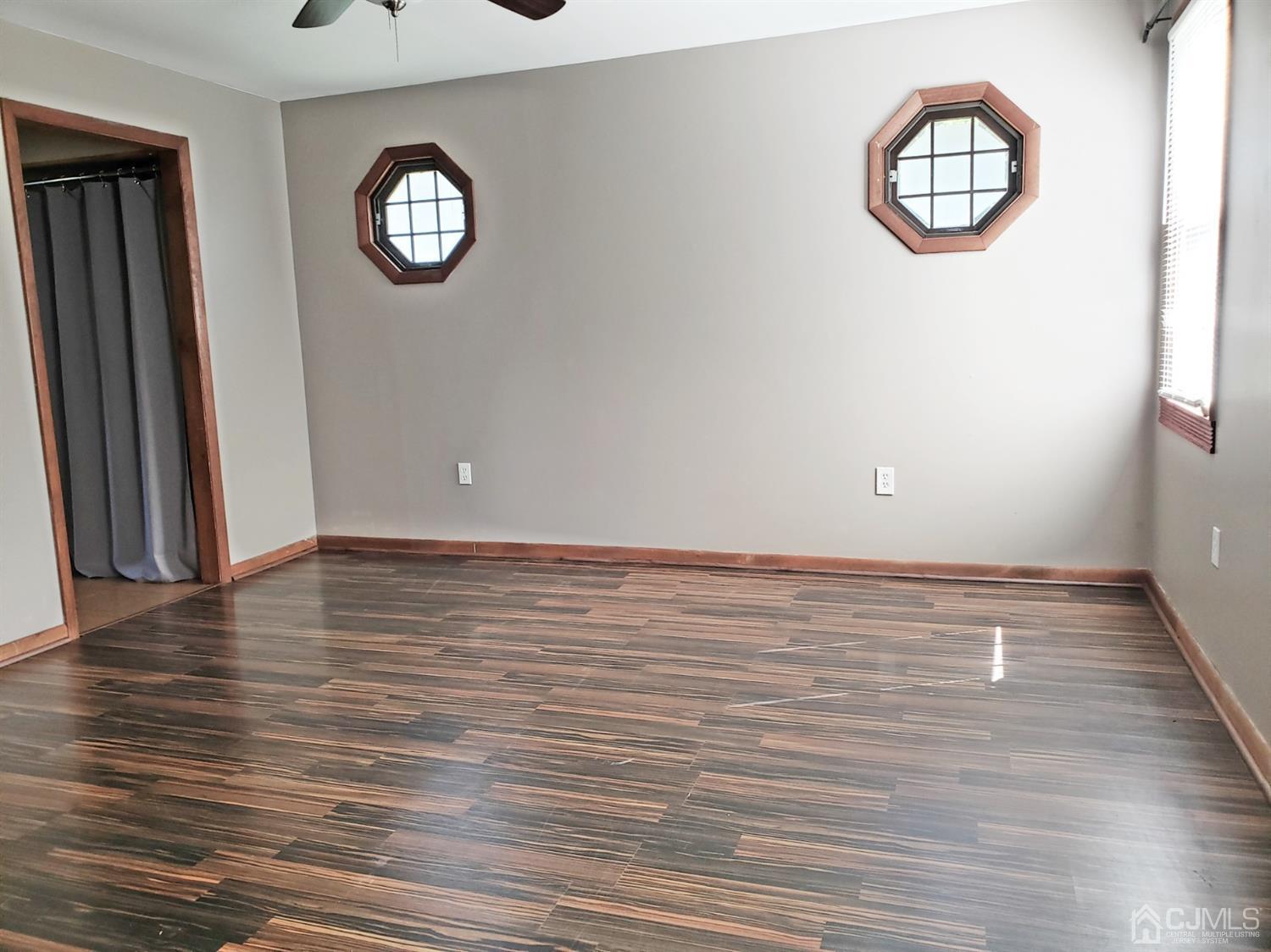 1688 Holly Road North Brunswick, NJ 08902 - Photo 14 of 30