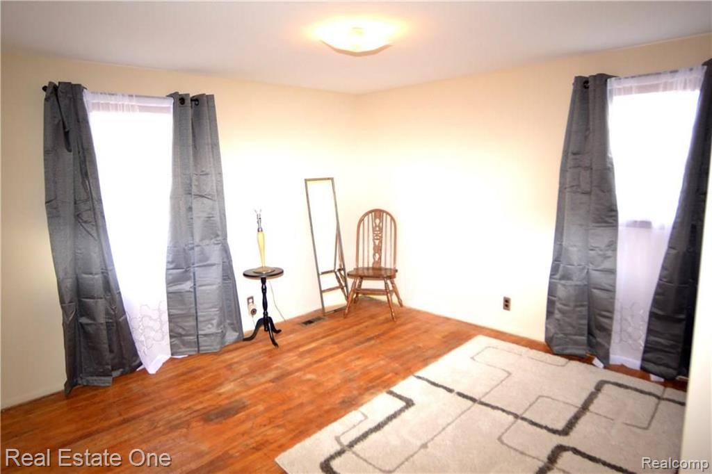 35245 West 13 Mile Road Farmington Hills, MI 48331 - Photo 15 of 22
