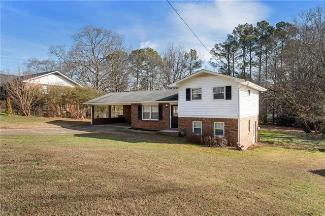 $2,400 | 320 Crossville Court, Roswell, GA 30076