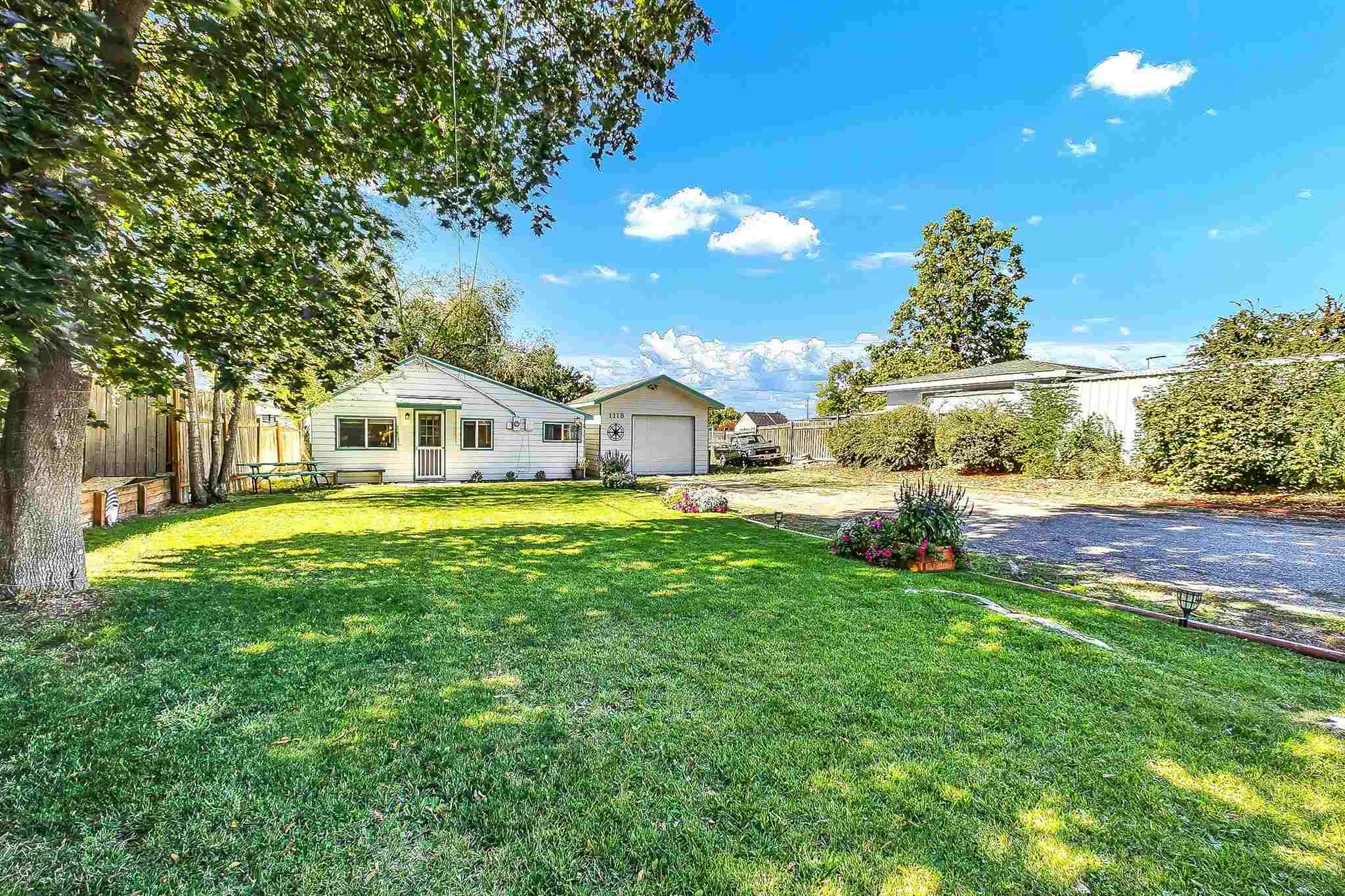 1115 North Vista Road Spokane Valley, WA 99212 - Photo 2 of 20 Gallery Image 2