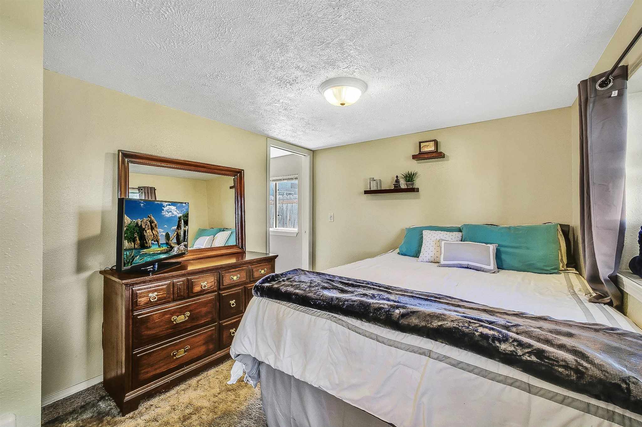1115 North Vista Road Spokane Valley, WA 99212 - Photo 11 of 20 Gallery Image 11