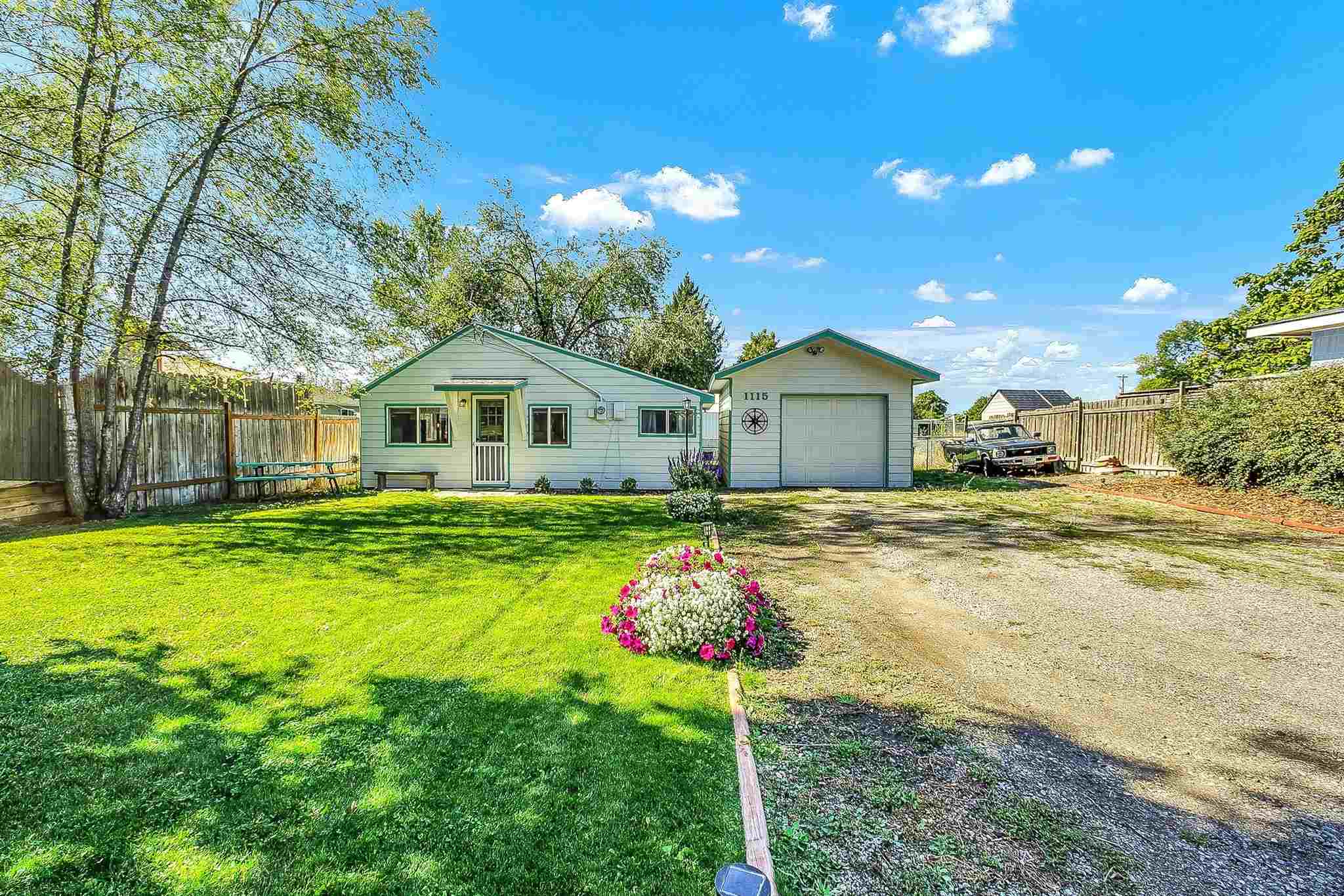 1115 North Vista Road Spokane Valley, WA 99212 - Photo 3 of 20 Gallery Image 3