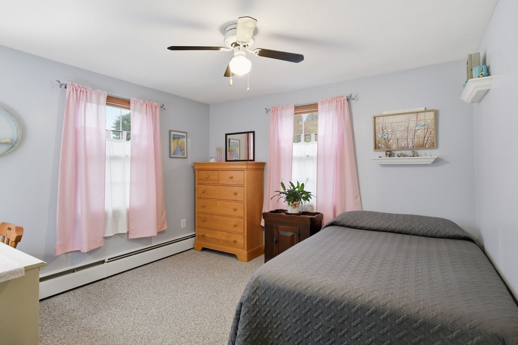 51 Briarcliff Street Springfield, MA 01128 - Photo 21 of 42