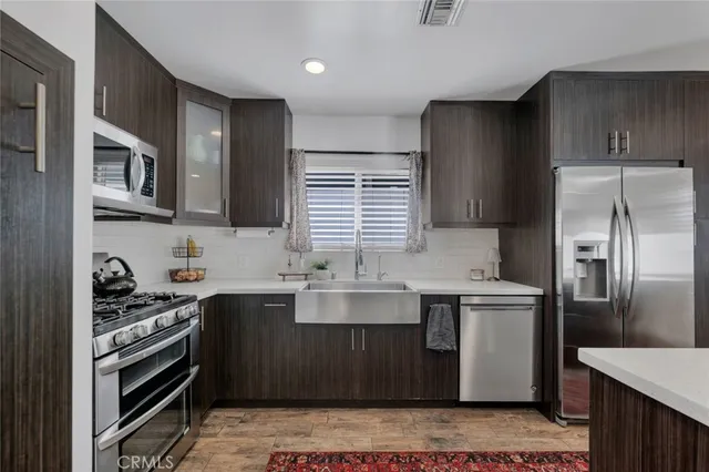 $1,100,000 | 10141 Scoville Avenue, Sunland, CA 91040