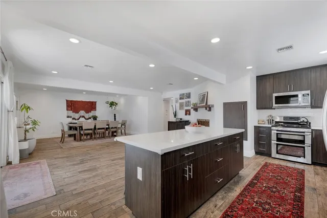 $1,100,000 | 10141 Scoville Avenue, Sunland, CA 91040
