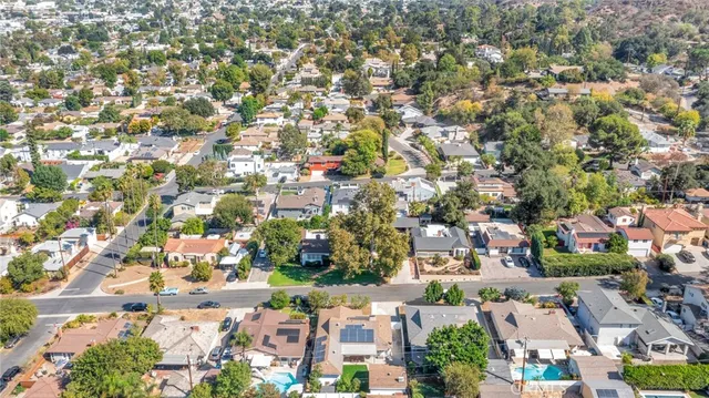 $1,100,000 | 10141 Scoville Avenue, Sunland, CA 91040