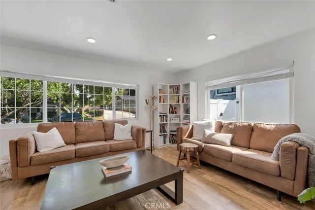 $1,100,000 | 10141 Scoville Avenue, Sunland, CA 91040