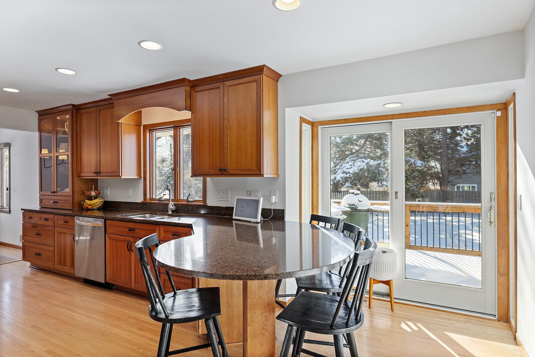 4909 Poppy Lane Edina, MN 55435 - Photo 15 of 42