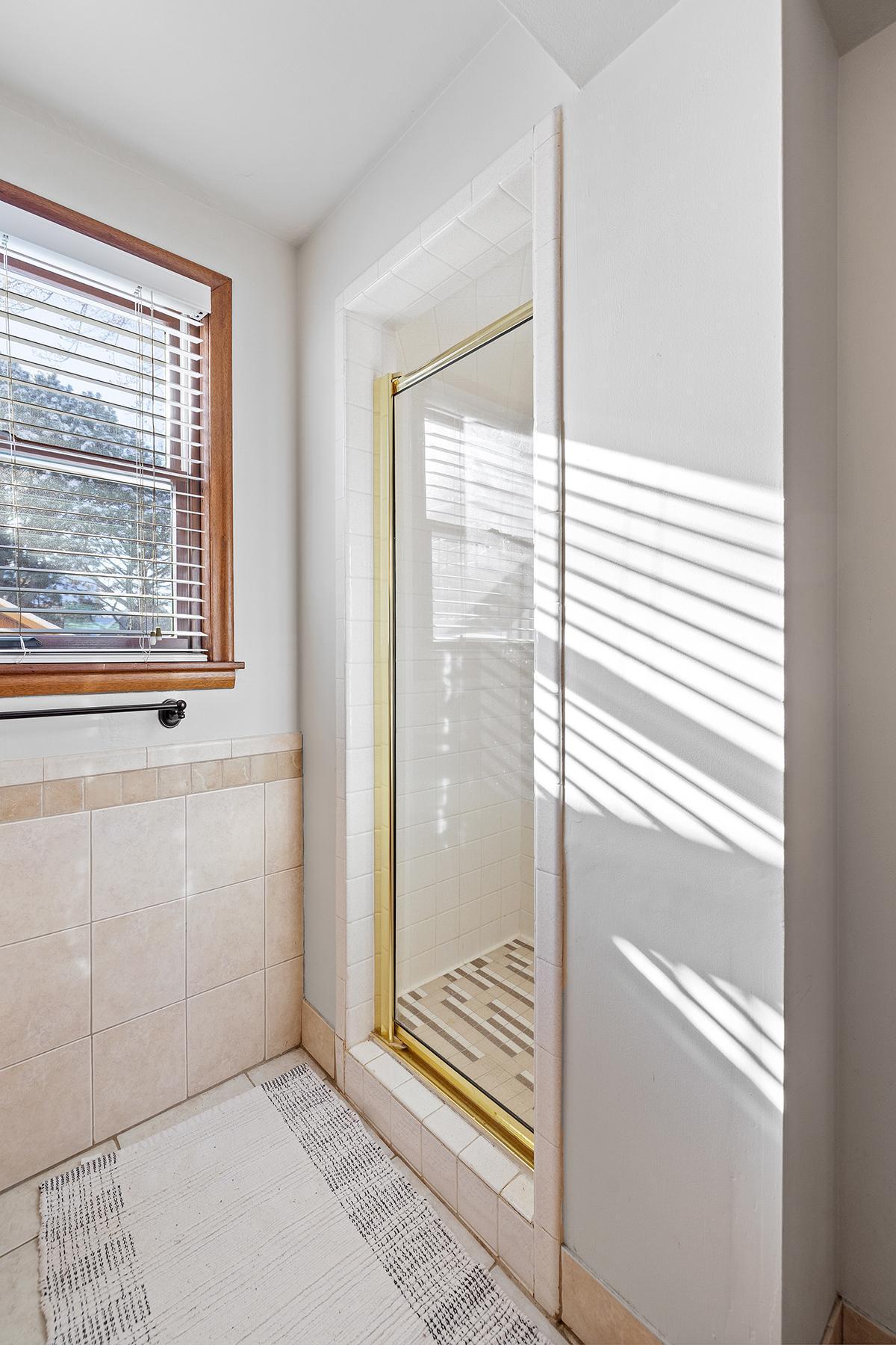 4909 Poppy Lane Edina, MN 55435 - Photo 19 of 42