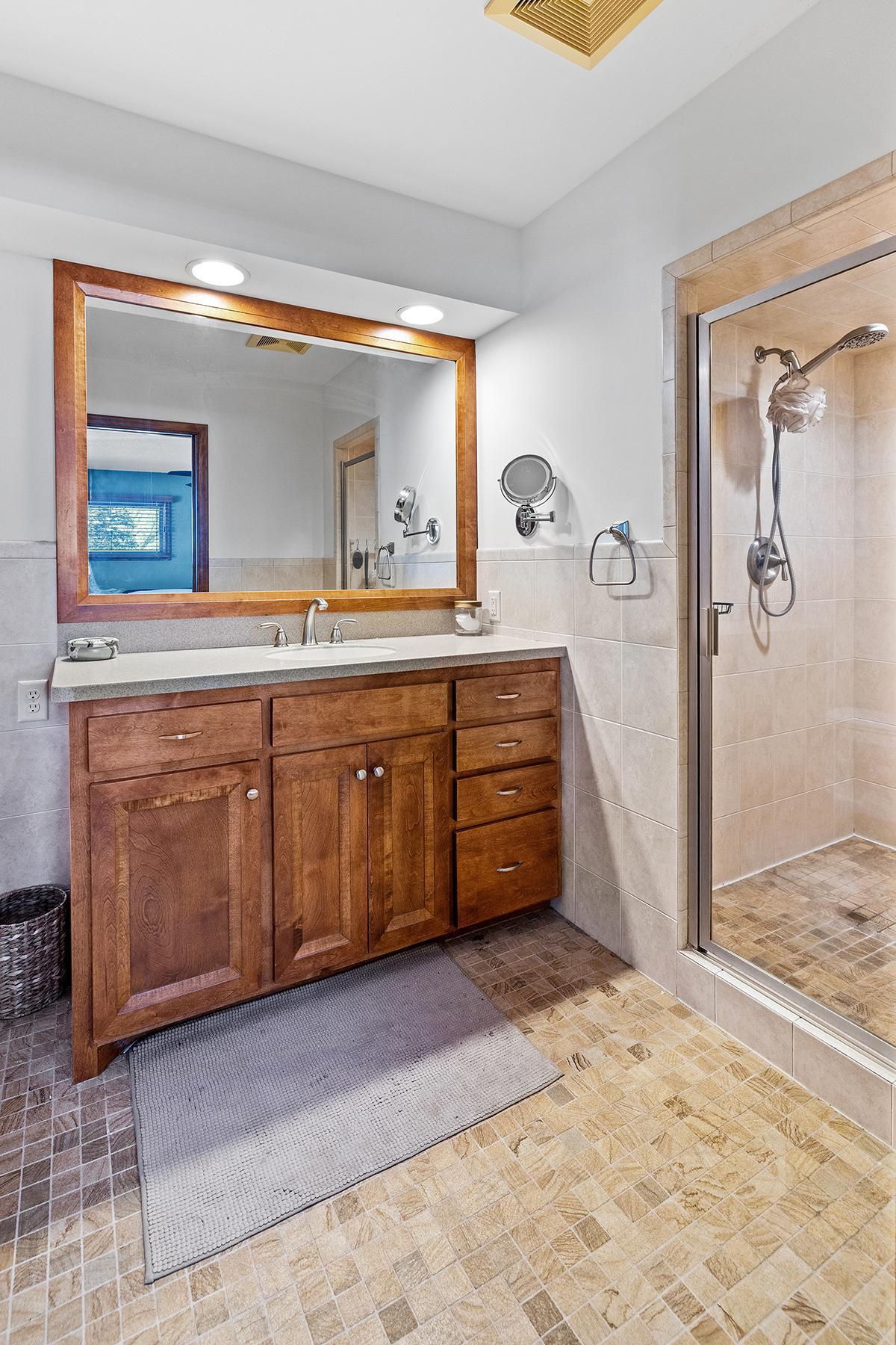 4909 Poppy Lane Edina, MN 55435 - Photo 24 of 42