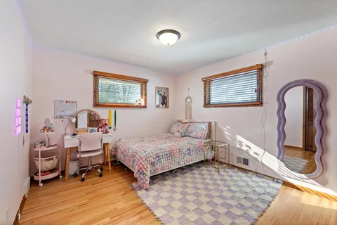 $850,000 | 4909 Poppy Lane, Edina, MN 55435