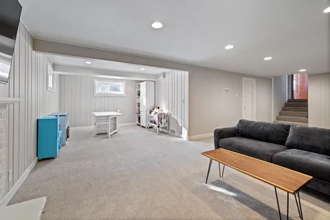 $850,000 | 4909 Poppy Lane, Edina, MN 55435