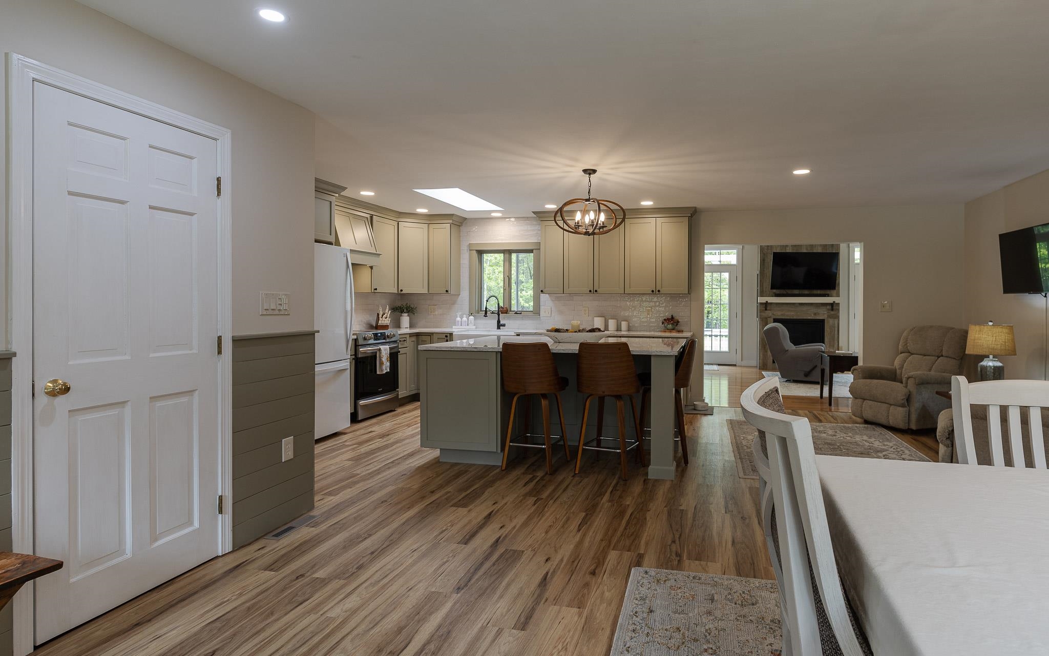 1299 County Road Walpole, NH 03608 - Photo 8 of 40