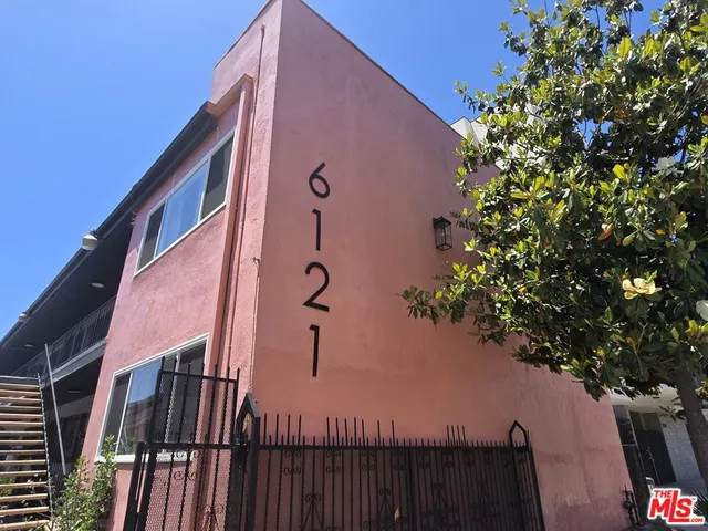 $3,195,000 | 6121 Crenshaw Boulevard, Los Angeles, CA 90043