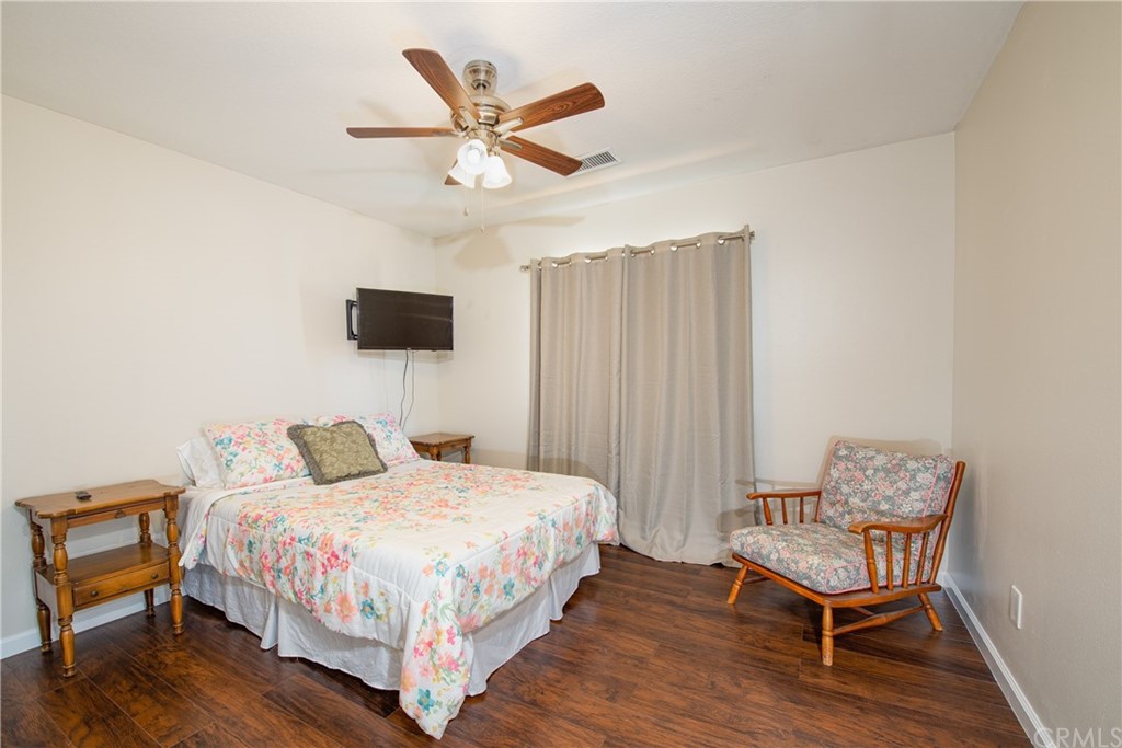 19390 De Marco Road Riverside, CA 92508 - Photo 18 of 29 Guest Room