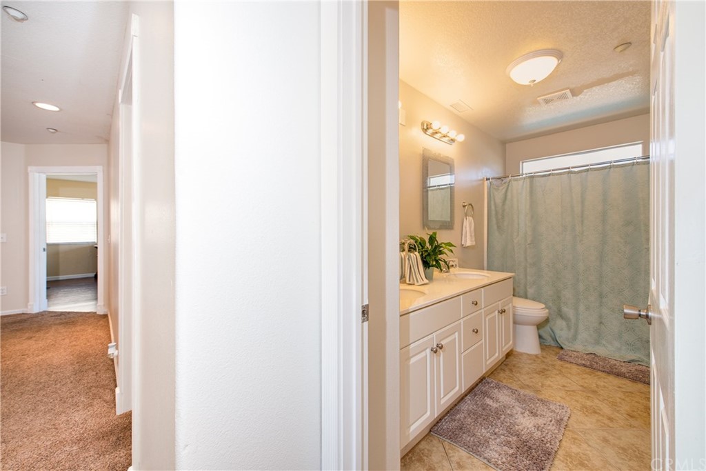 19390 De Marco Road Riverside, CA 92508 - Photo 19 of 29 Guest Bathroom