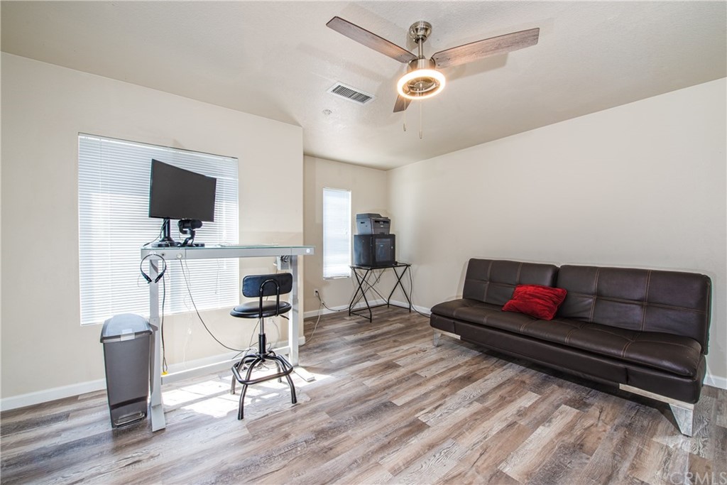 19390 De Marco Road Riverside, CA 92508 - Photo 20 of 29 Another Guest Room currently used as an office