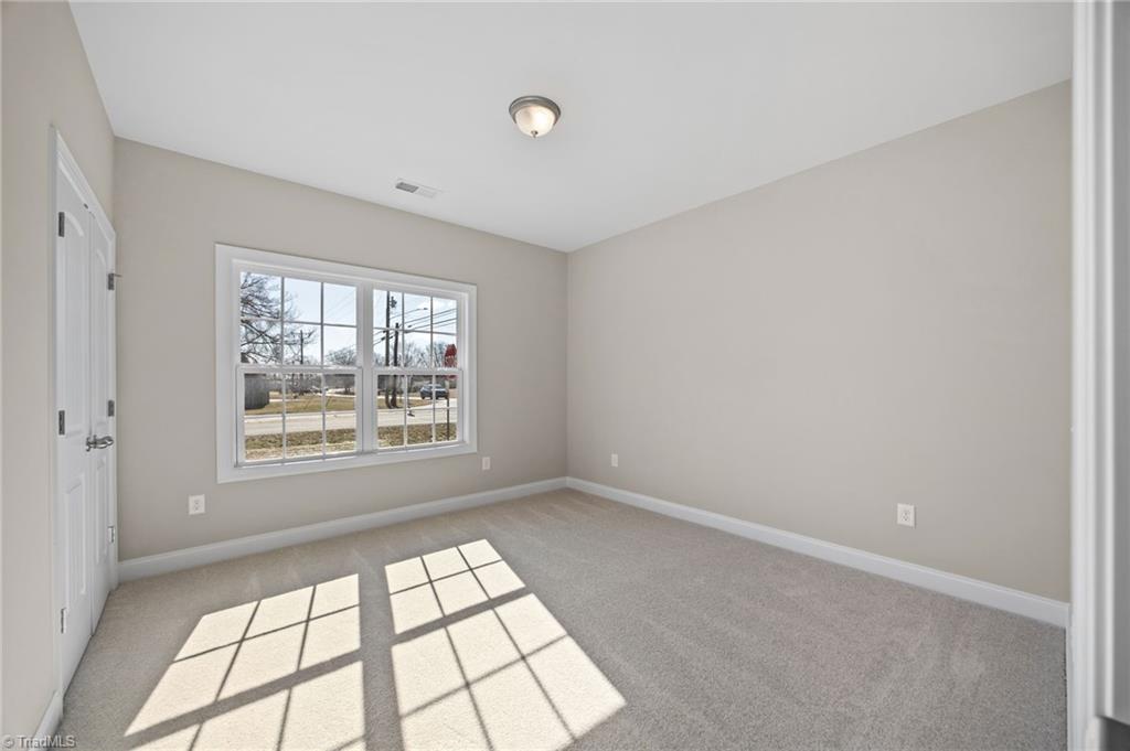 1002 Ivey Road Graham, NC 27253 - Photo 15 of 21