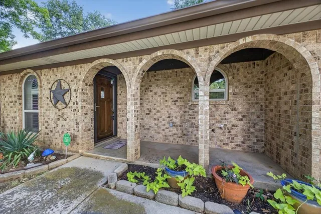 $335,000 | 1613 Trinity Court, Bedford, TX 76022