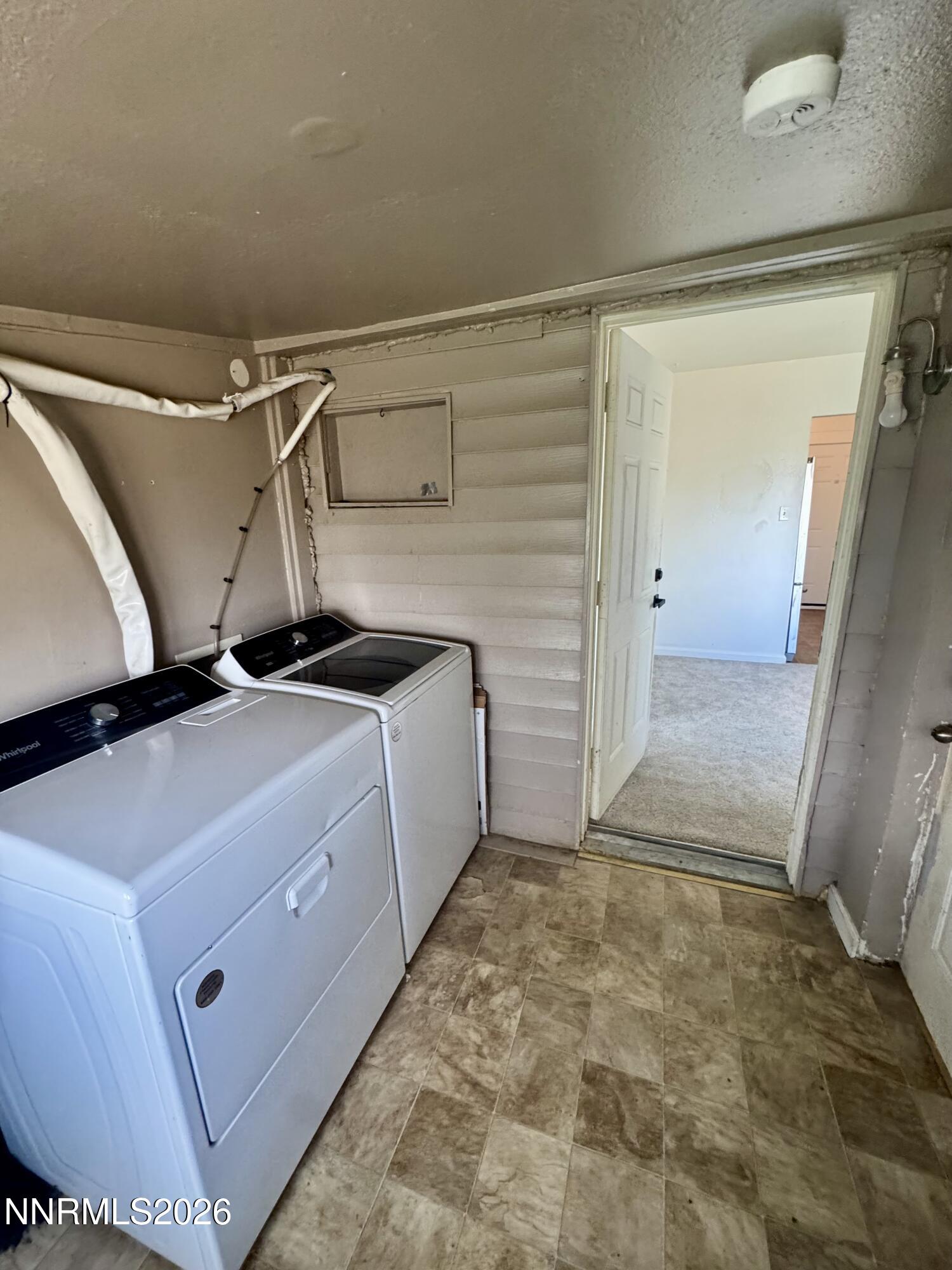 157 Walner Street Reno, NV 89506 - Photo 13 of 29 IMG_4021