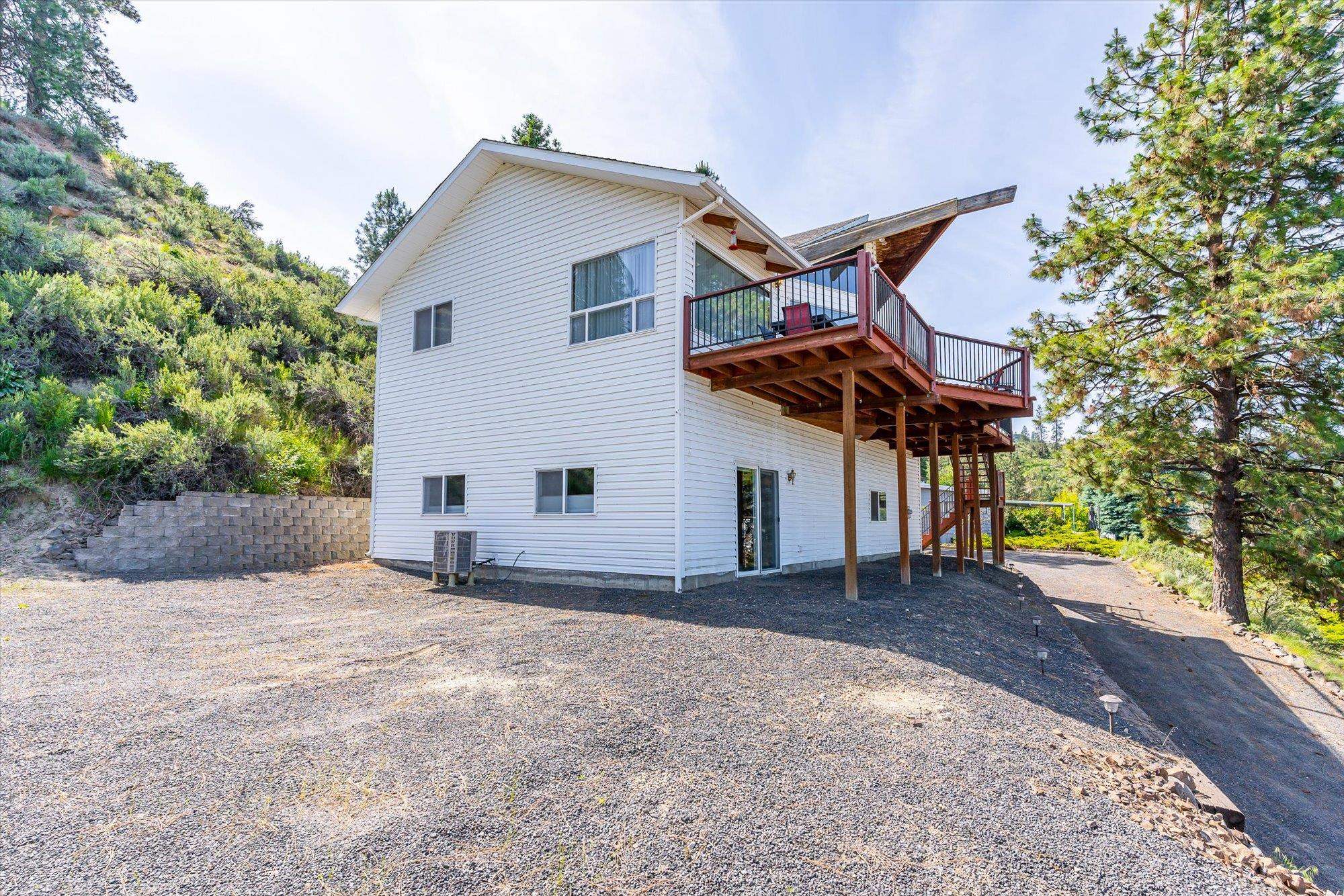 1104 7 Bays Road East Seven Bays, WA 99122 - Photo 33 of 43