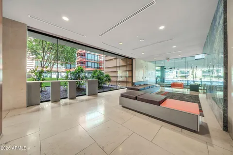 $385,000 | 4808 North 24th Street, Unit 202, Phoenix, AZ 85016
