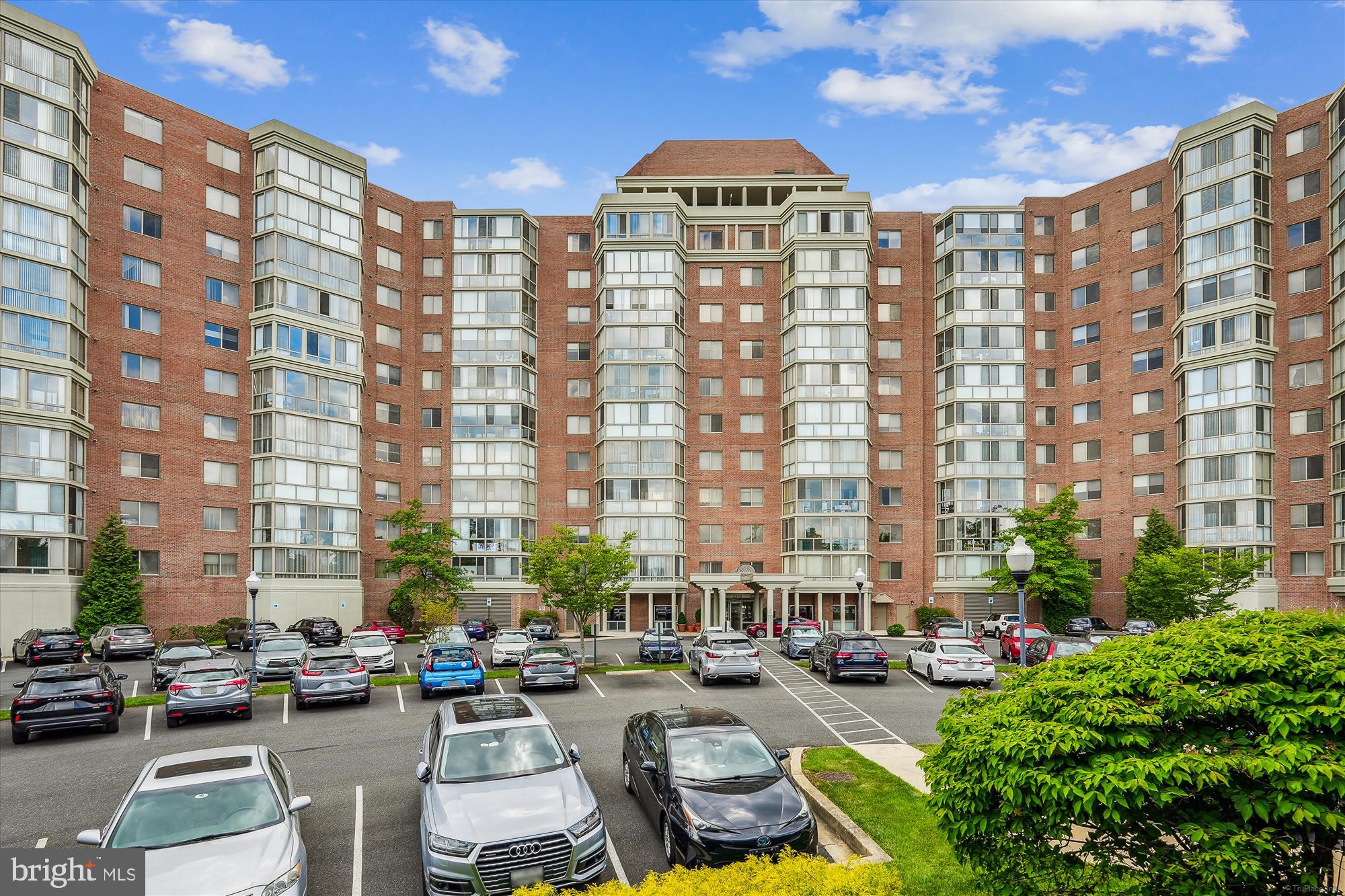 3210 North Leisure World Boulevard, Unit 610 Silver Spring, MD 20906 - Photo 2 of 97 Vantage Point W Front Elevation