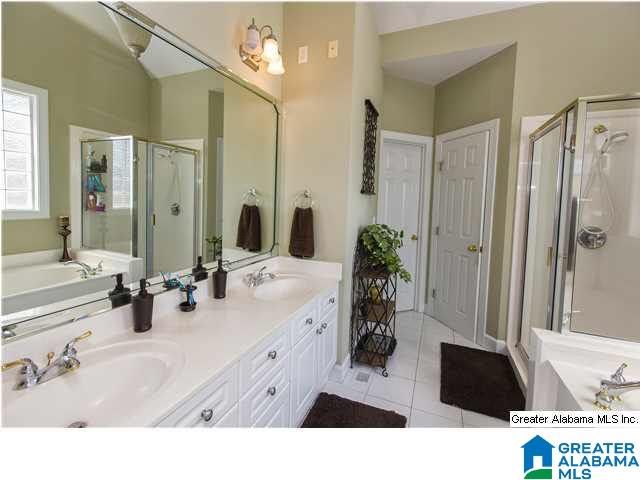 523 Overlook Road Fultondale, AL 35068 - Photo 17 of 31