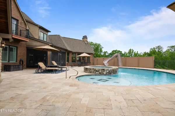 $1,099,900 | 759 Indian Mountain Road, Jellico, TN 37762