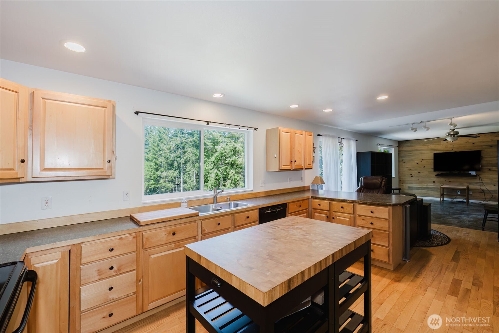 4774 Seabeck Holly Road Northwest Seabeck, WA 98380 - Photo 6 of 40 Gallery Image 6