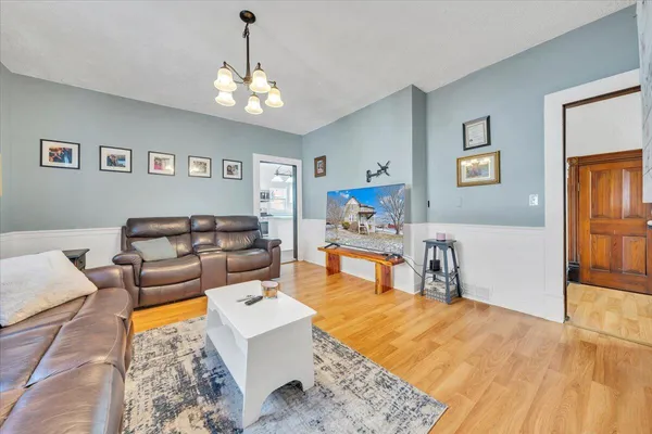 $299,900 | 218 Richmond Avenue, Rural Retreat, VA 24368