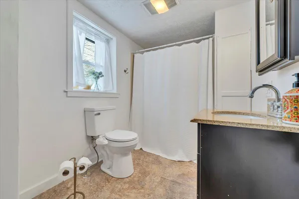 $299,900 | 218 Richmond Avenue, Rural Retreat, VA 24368