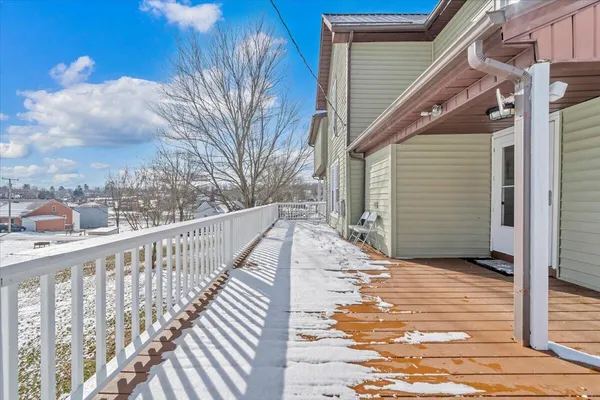 $299,900 | 218 Richmond Avenue, Rural Retreat, VA 24368